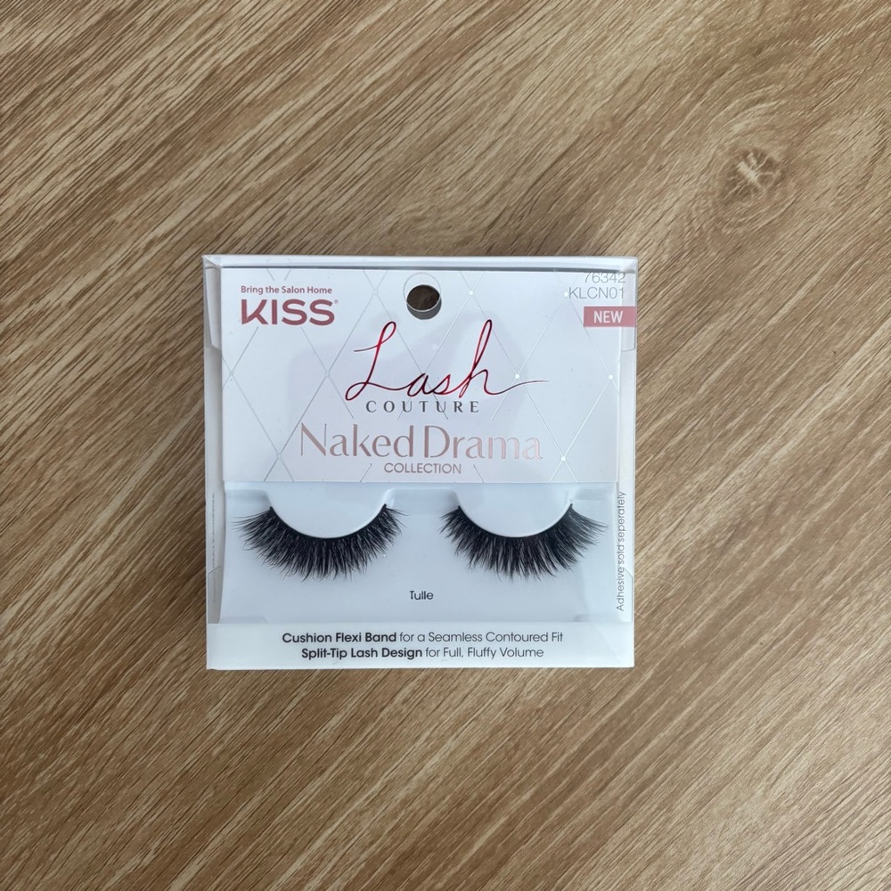 Kiss Lash Couture with Split-Tip Technology